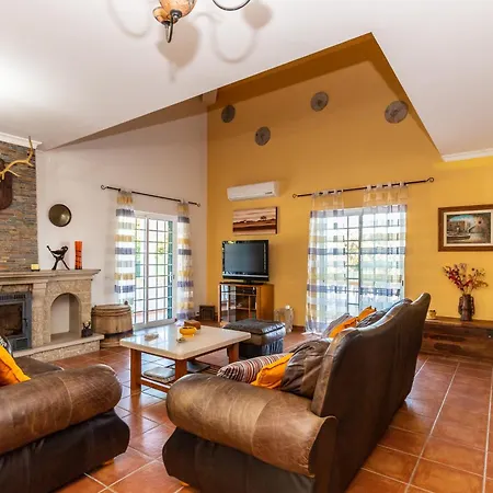 Vivenda V5 With Swimming Pool, Garden And Park * Vila Nova de Cacela