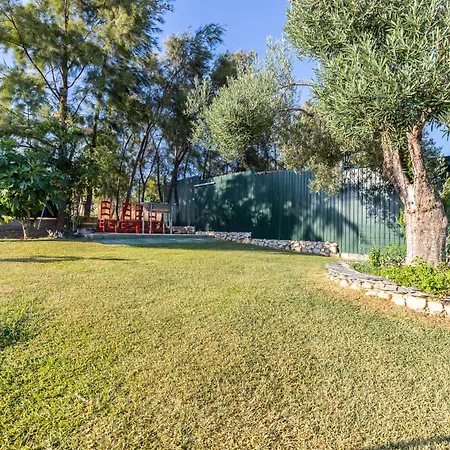 Vivenda V5 With Swimming Pool, Garden And Park Casa de Férias Vila Nova de Cacela